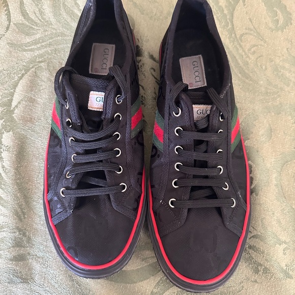Authentic Gucci Sneakers - Picture 6 of 6